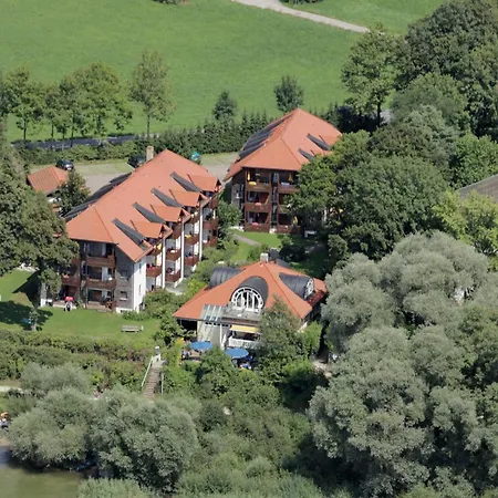 Ferienresidenz Chiemseestrand - 31 Apartman *